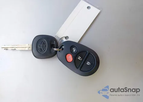 2006 Toyota Sienna Le z USA, uszkodzony, nr VIN 5TDZA23C76S535287